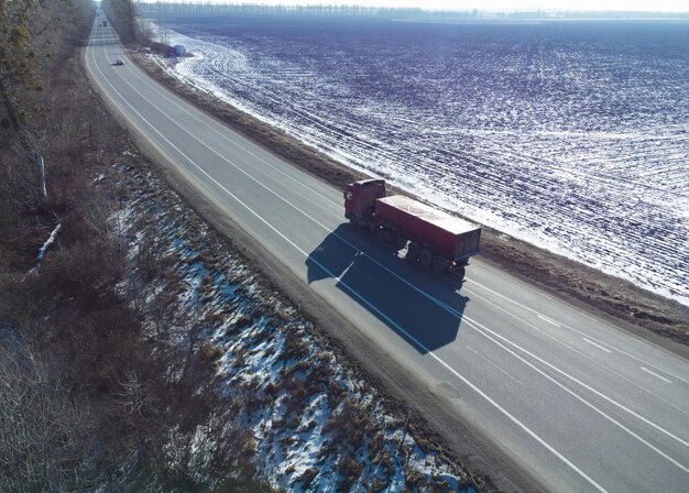 Algae Biofuel: The Future of Long-Haul Trucking in the US?