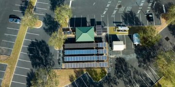 Fleet Electrification Strategies: Reduce Carbon Footprint by 20% in 2025 - Cover Image